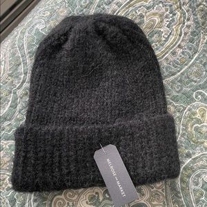 Black Beanie. (BRAND NEW!!